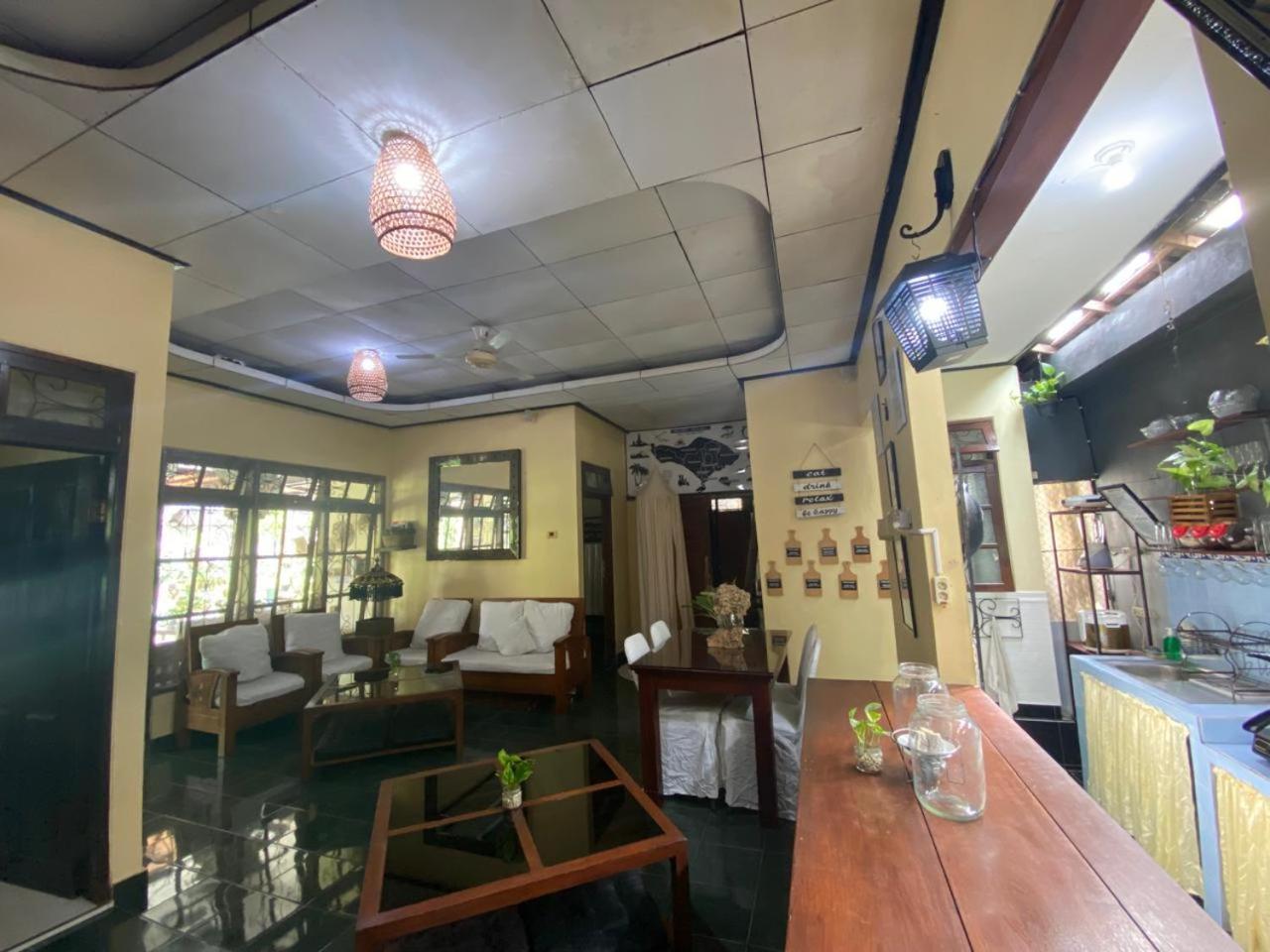 Coliving Bali Sweet Home Kost Lengkap Di Tabanan Kota Экстерьер фото