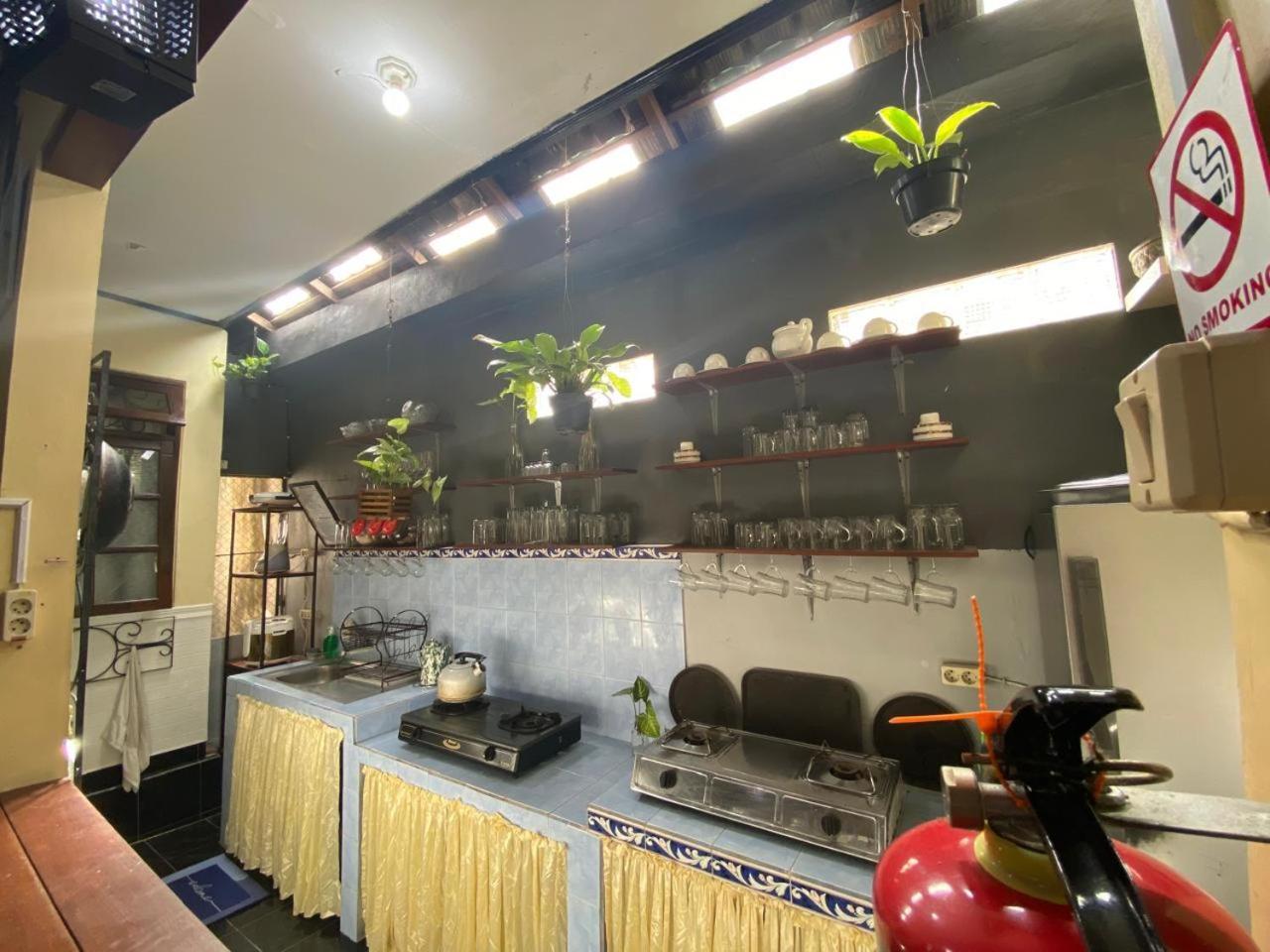Coliving Bali Sweet Home Kost Lengkap Di Tabanan Kota Экстерьер фото