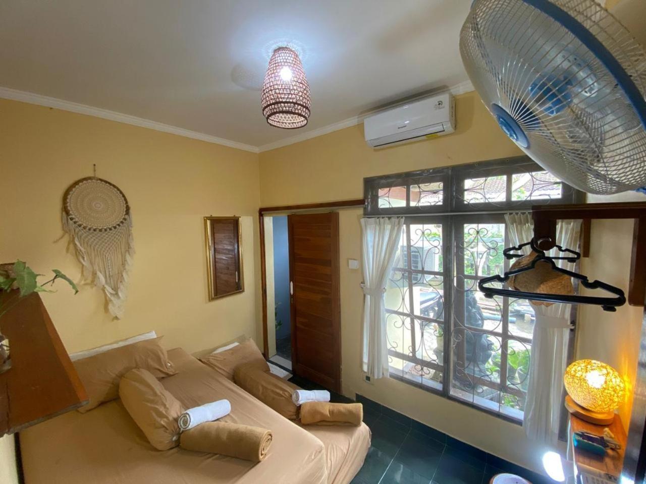Coliving Bali Sweet Home Kost Lengkap Di Tabanan Kota Номер фото