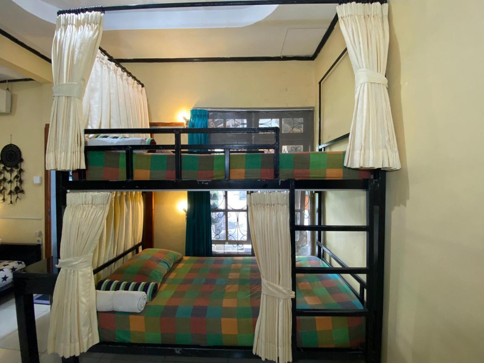 Coliving Bali Sweet Home Kost Lengkap Di Tabanan Kota Номер фото