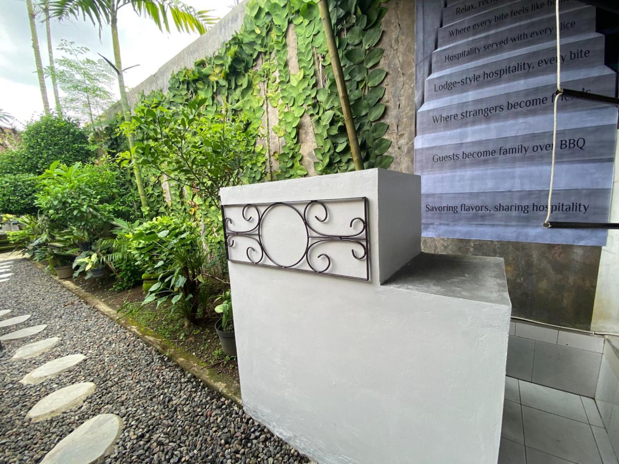 Coliving Bali Sweet Home Kost Lengkap Di Tabanan Kota Экстерьер фото